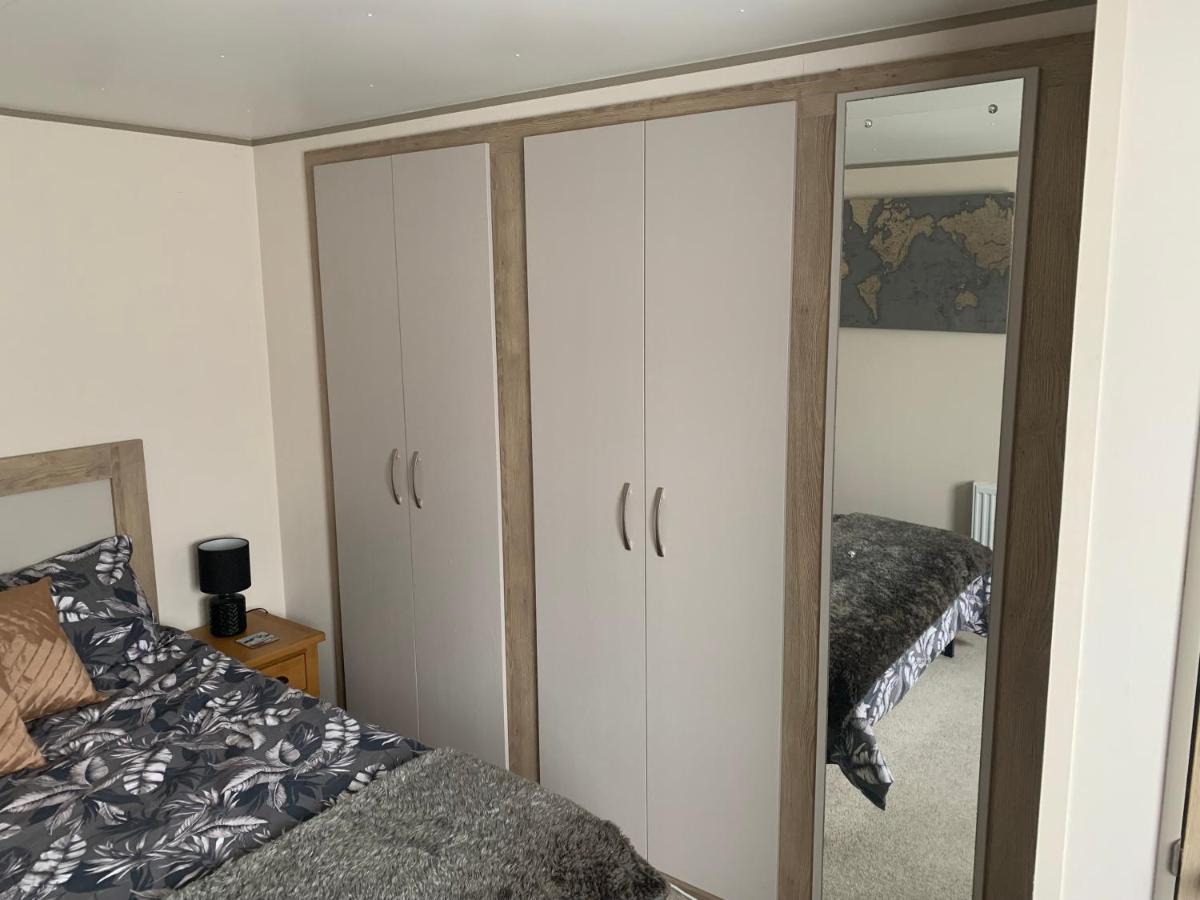 Hotel The Palm - Large Static Caravan Near Margate, Kent Birchington-on-Sea Esterno foto